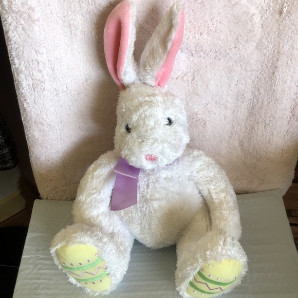 Cuddle Bunny Easter Rabbit Hallmark Stuffed Animal Somebunny Loves You Plush 12” - Picture 1 of 9